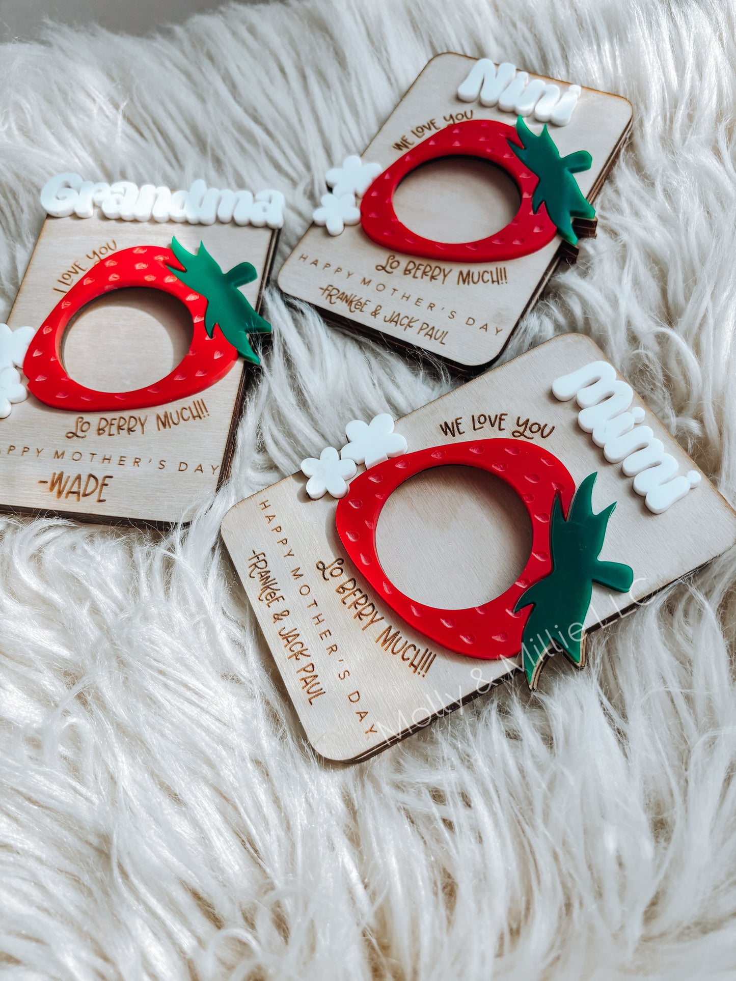 Mother's Day Strawberry Magnetic Picture Frame