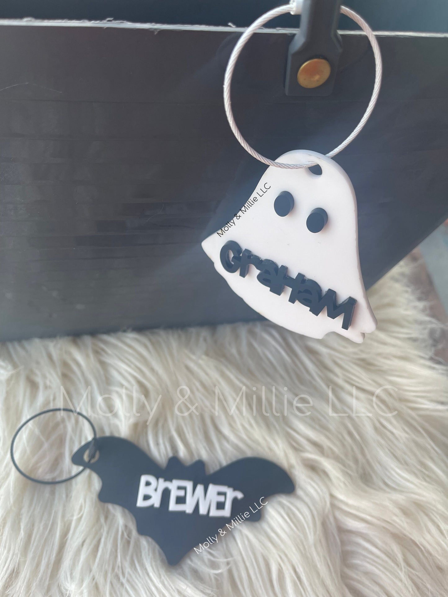 Halloween Basket Name Tag | Bat Tag for Halloween | Personalized Ghost Name Tag for Kids | Trick or Treat Bucket Halloween Keychain