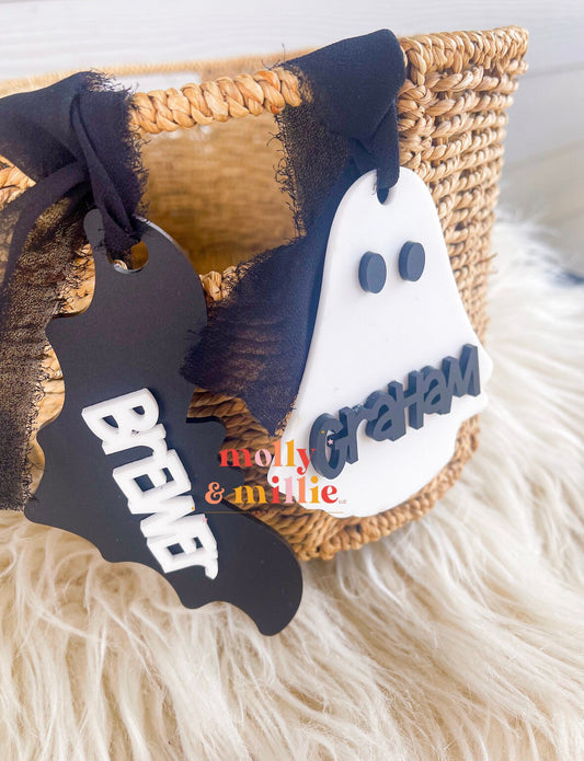 Halloween Basket Name Tag | Bat Tag for Halloween | Personalized Ghost Name Tag Kids | Trick or Treat Bucket Halloween Keychain | Boo Tag